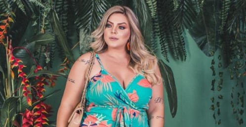 site de moda plus size feminina